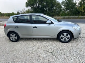 Kia Ceed 1.4i/109p.s-Hatchback-5 vrati/klima, снимка 8