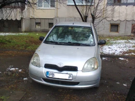 Toyota Yaris 1.0VVT Газ/Бензин, снимка 1