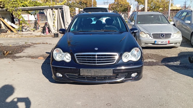 Mercedes-Benz C 180, снимка 1 - Автомобили и джипове - 47885559