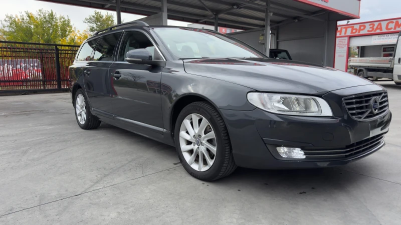 Volvo V70 D4 Nordic + , снимка 3 - Автомобили и джипове - 52215903
