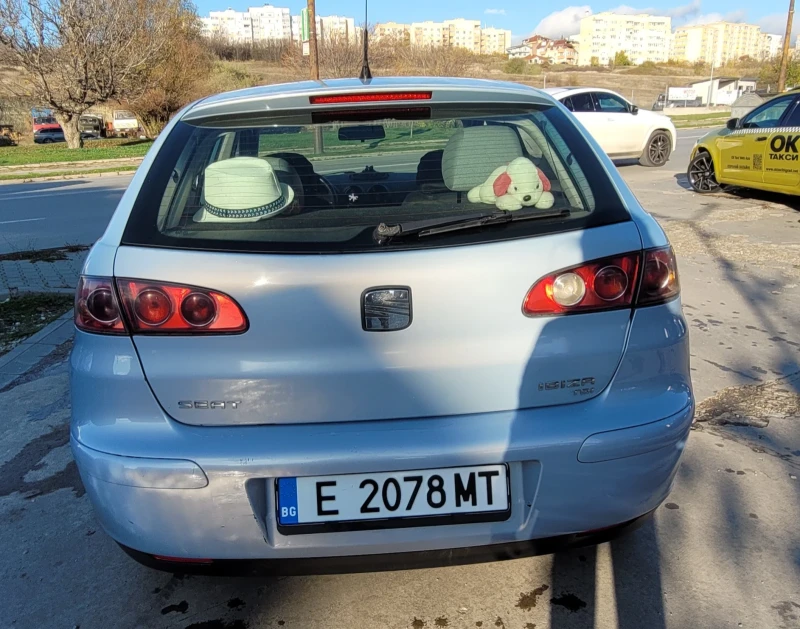 Seat Ibiza, снимка 6 - Автомобили и джипове - 52486366