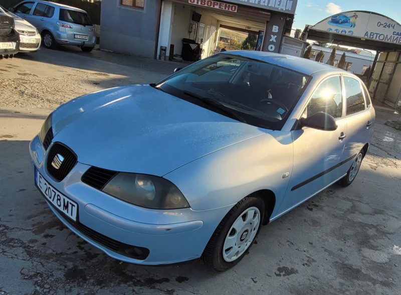 Seat Ibiza, снимка 3 - Автомобили и джипове - 52486366