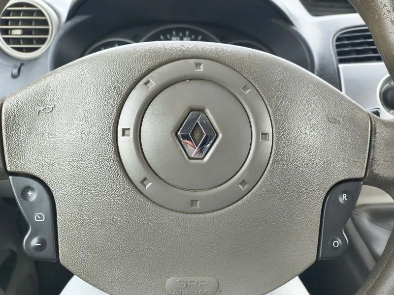 Renault Kangoo 1500 DCI, снимка 10 - Автомобили и джипове - 52501868