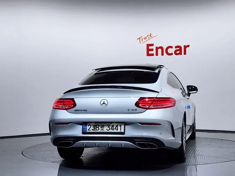 Mercedes-Benz C 43 AMG, снимка 4 - Автомобили и джипове - 54297848