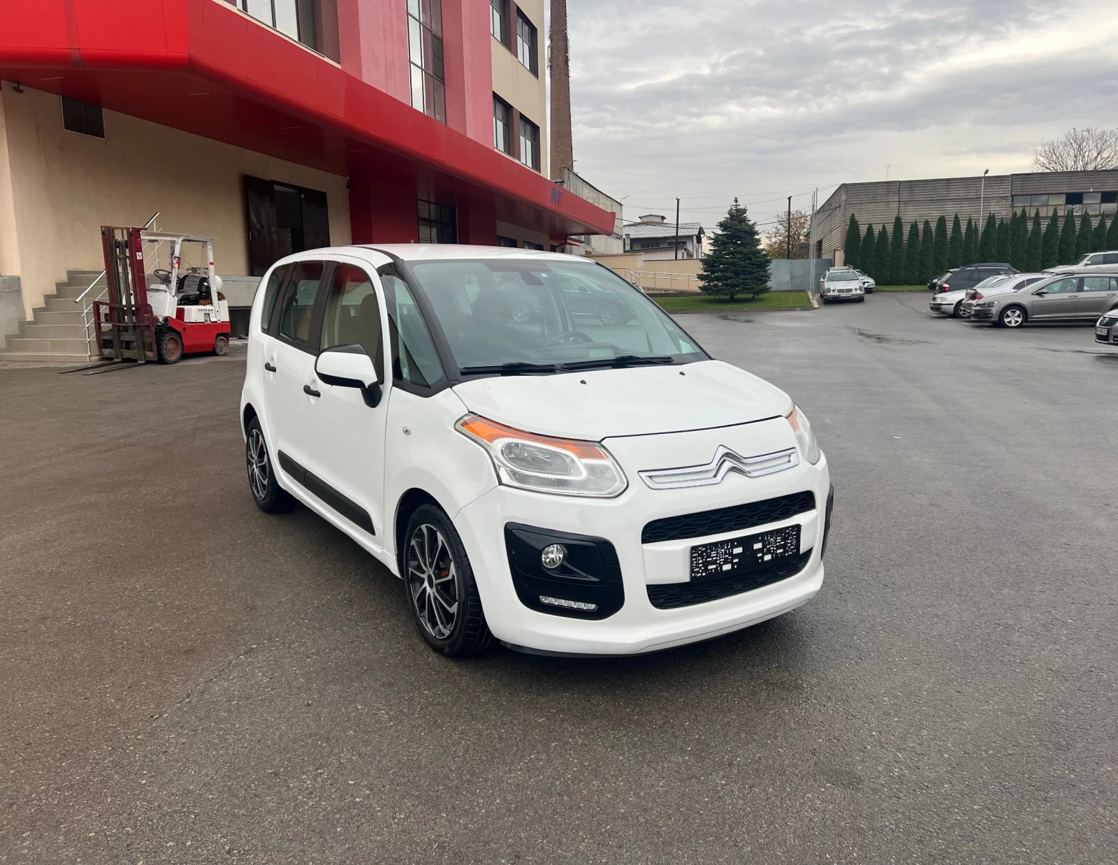 Citroen C3 Picasso 1.6eHDI - УНИКАТ - изображение 3