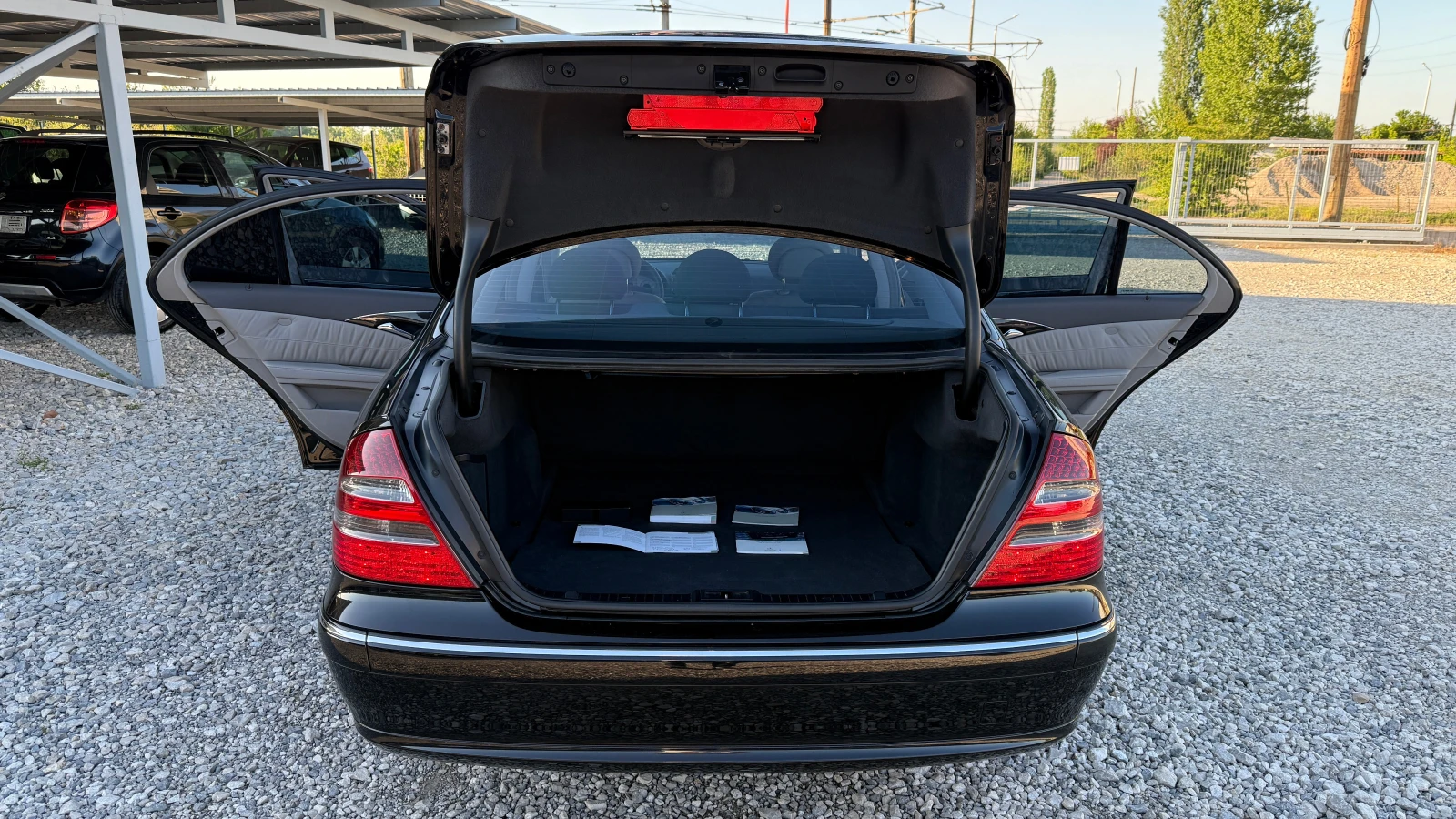 Mercedes-Benz E 220 E220CDI-150к.с.-Avantgarde-КСЕНОН-КОЖА-ВНОС ИТАЛИЯ - изображение 9