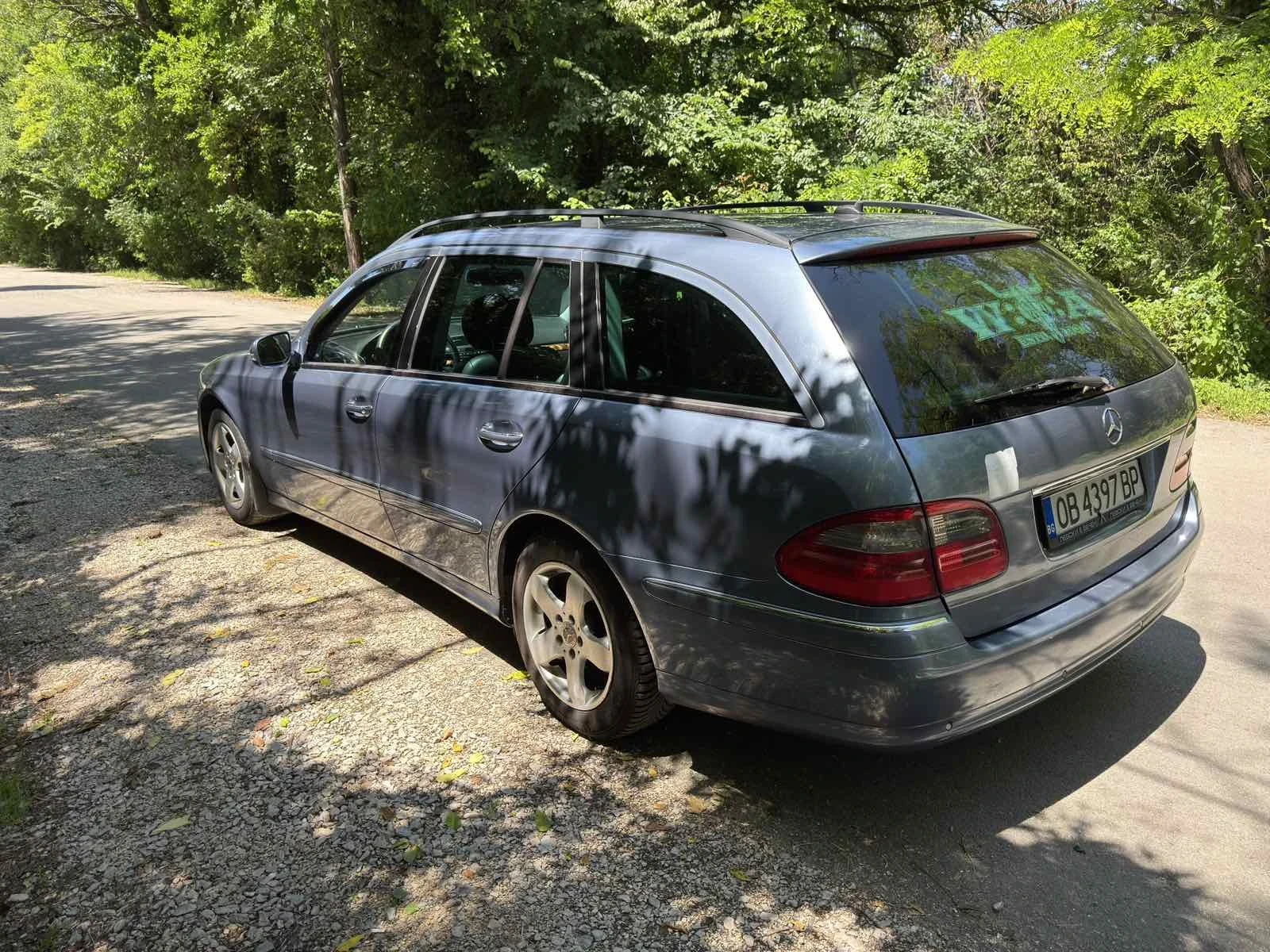 Mercedes-Benz E 220  - изображение 7