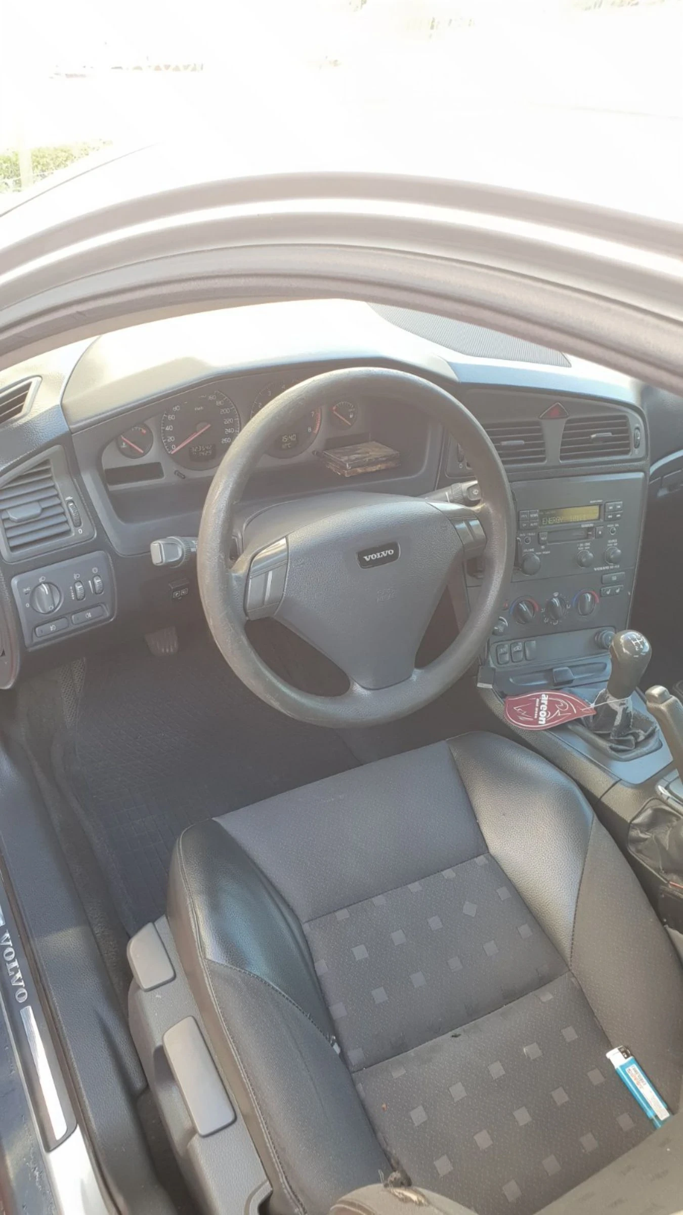 Volvo S60  - изображение 2