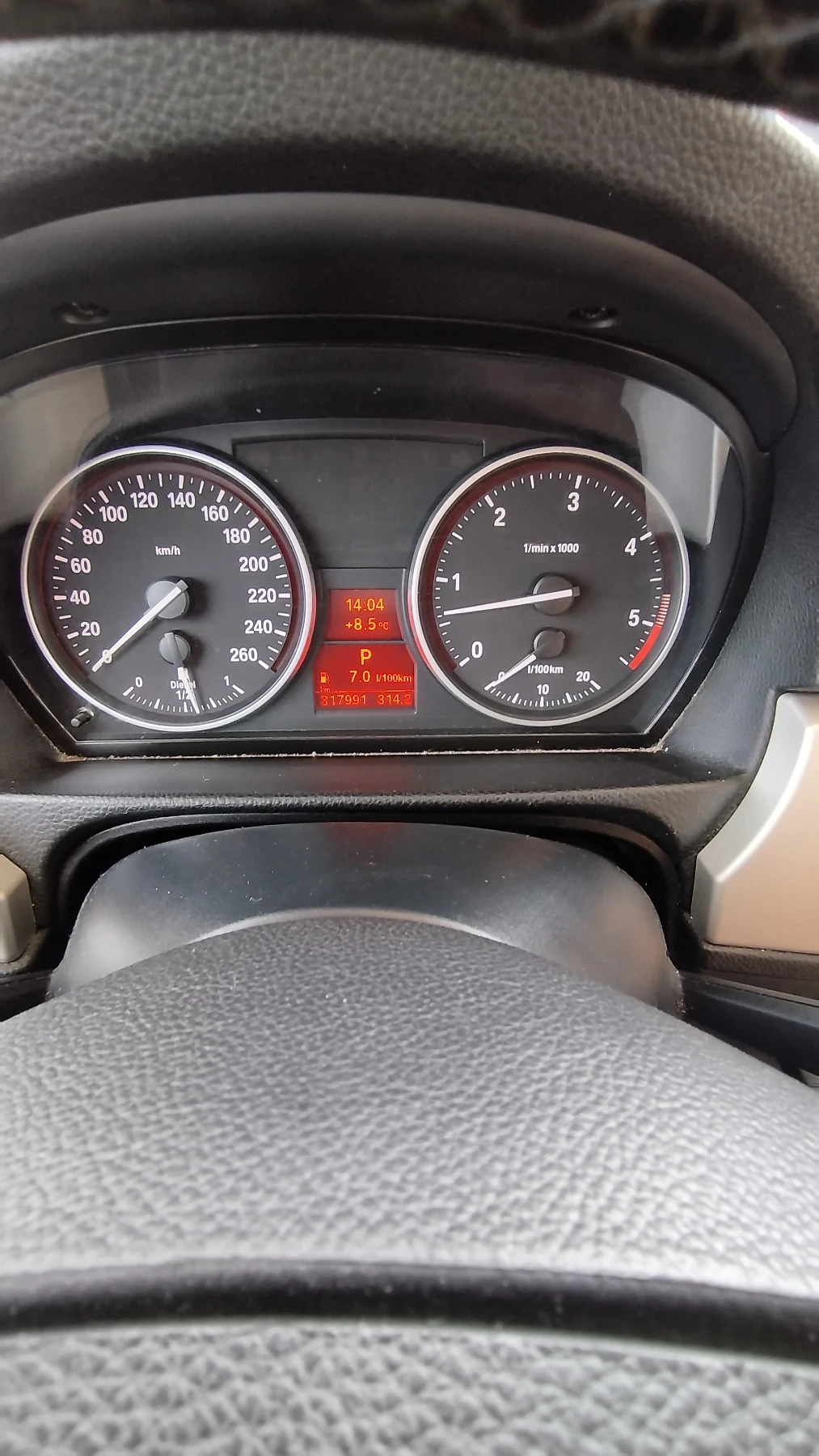 BMW 330  D Xdrive 245к.с. - изображение 8