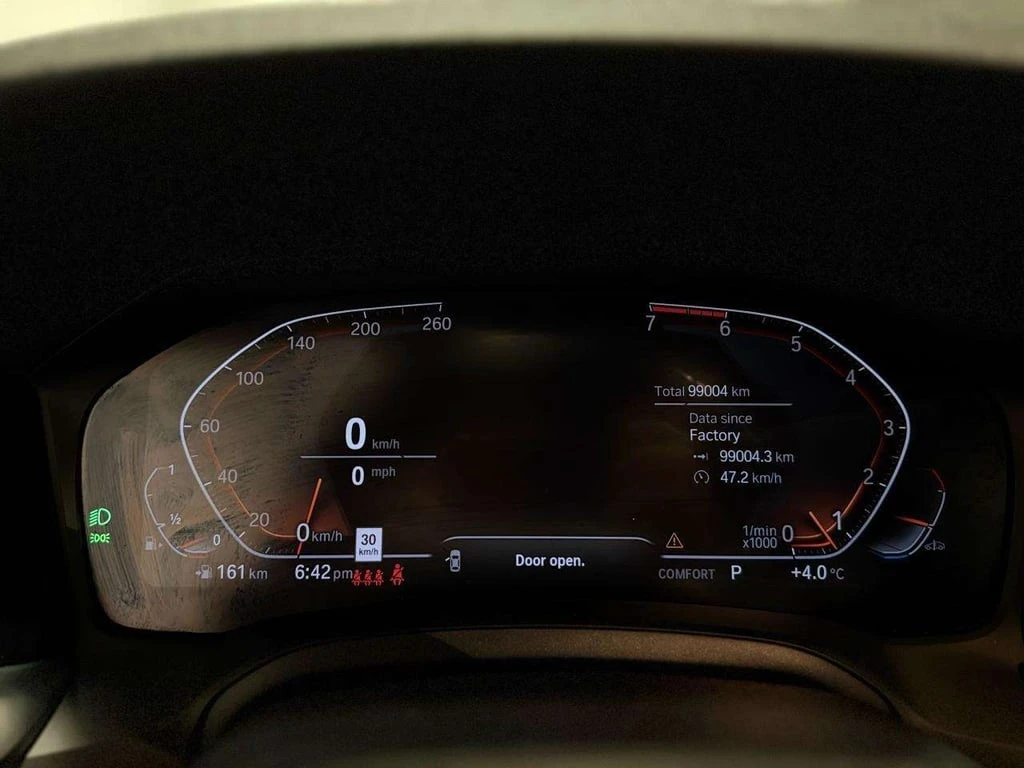 BMW 330 * xDrive * CARFAX *    | Mobile.bg   11