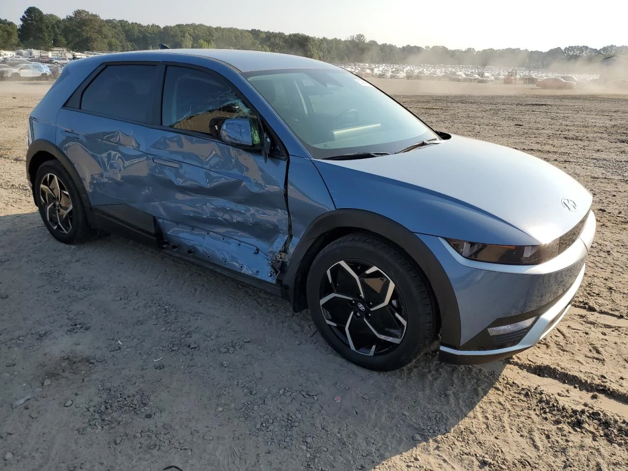 Hyundai Ioniq 5 SE AWD - изображение 3