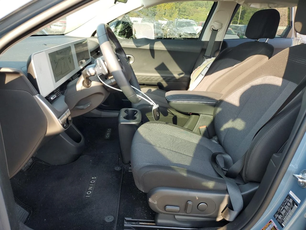 Hyundai Ioniq 5 SE AWD - изображение 8