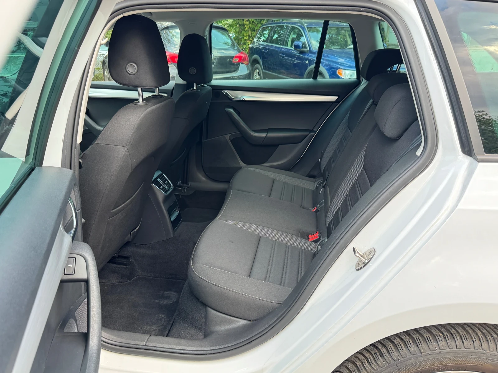 Skoda Octavia 4x4! 184��! �������! ������ ��! | Mobile.bg � ����������� 14