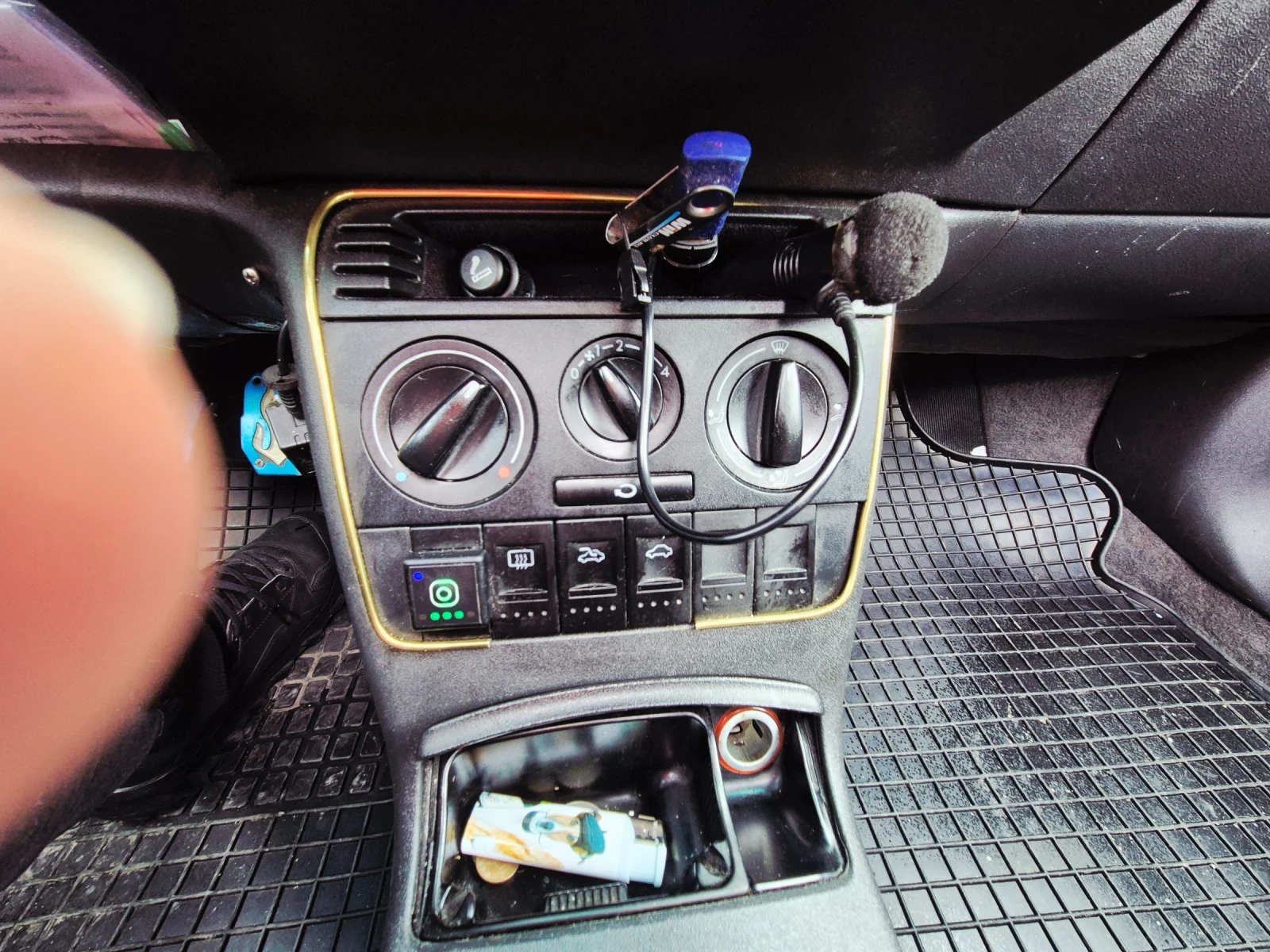 VW Lupo 1.0, снимка 12 - Автомобили и джипове - 53866953