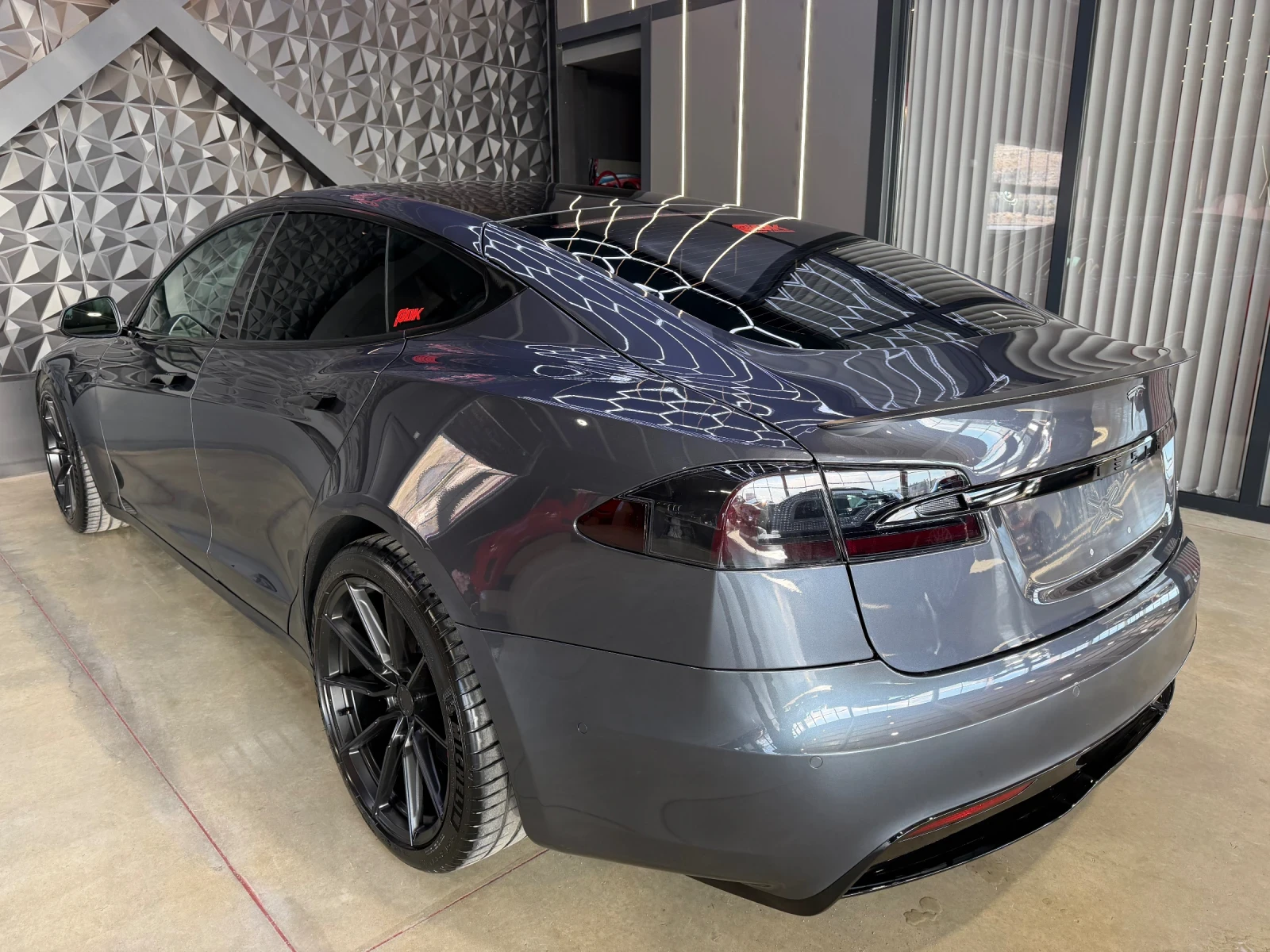 Tesla Model S PLAID * КАРБОН * , снимка 3 - Автомобили и джипове - 54150964