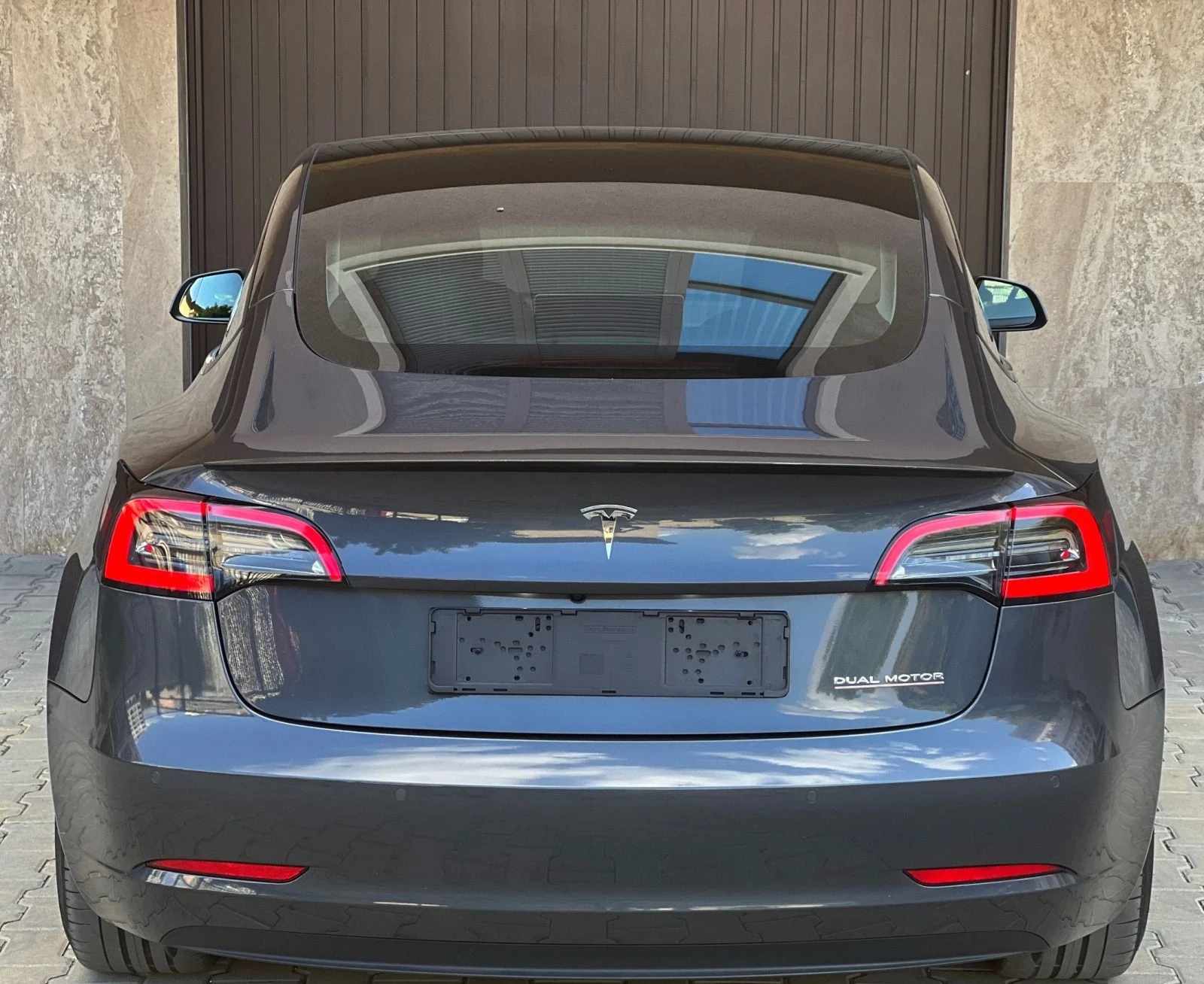 Tesla Model 3 PERFORMANCE   520hp   Термопомпа   Гаранция, снимка 3 - Автомобили и джипове - 54372526
