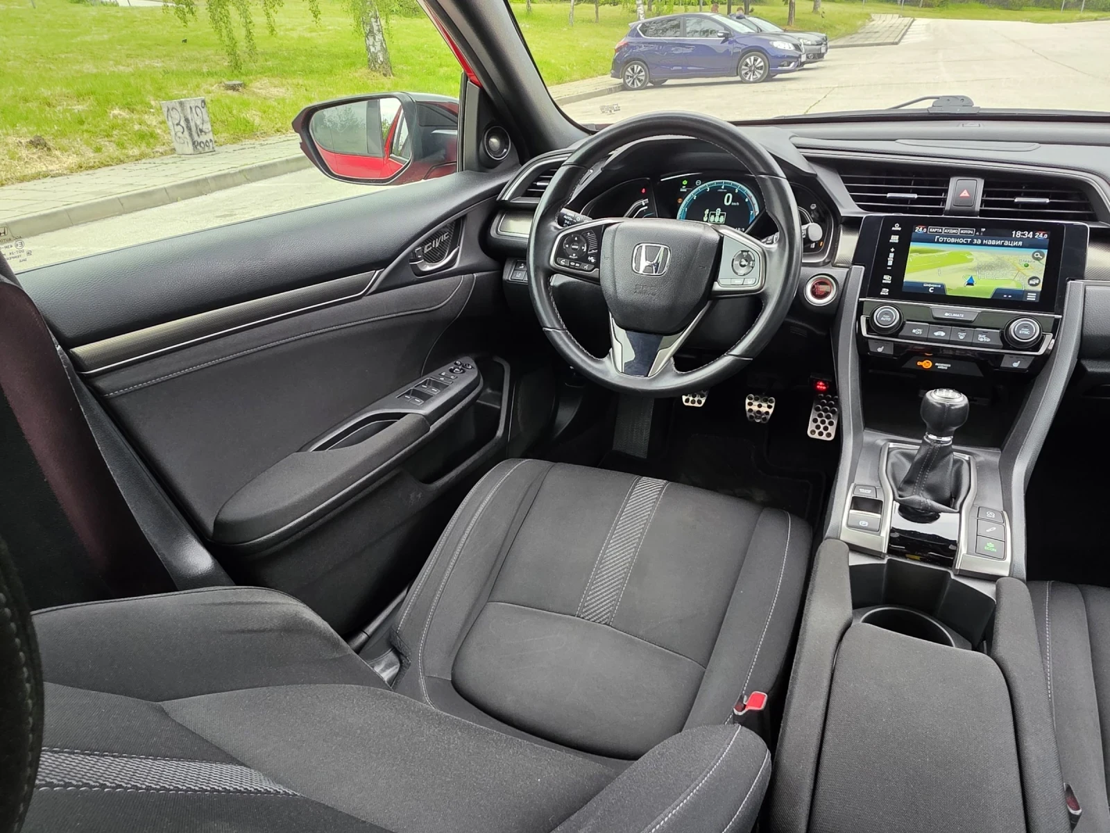 Honda Civic Executive , Панорама, Keyless, Full Led, Камера , снимка 12 - Автомобили и джипове - 54461963