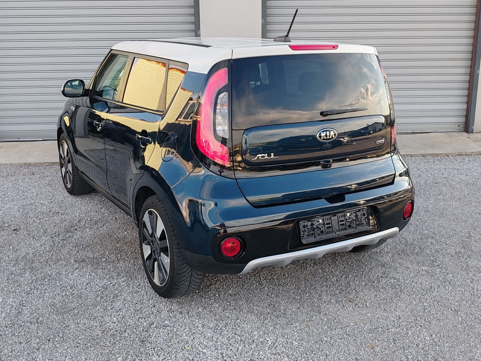 Kia Soul 1.6crdi Euro6b 67000km, снимка 4 - Автомобили и джипове - 54982301