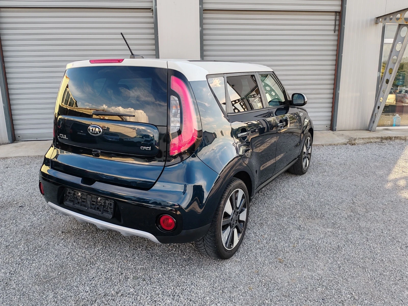 Kia Soul 1.6crdi Euro6b 67000km, снимка 6 - Автомобили и джипове - 54982301