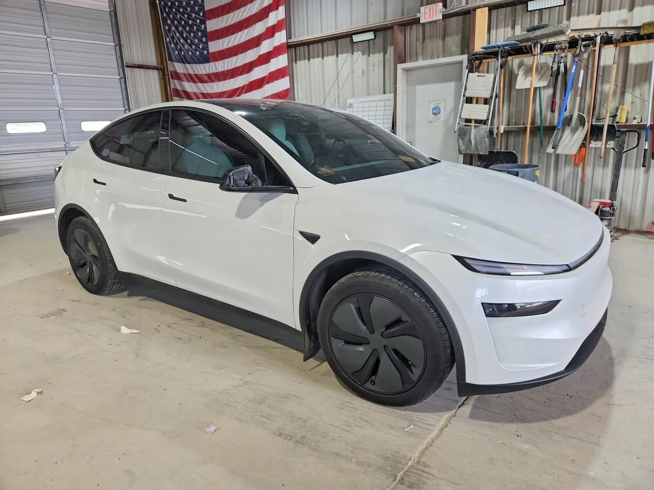 Tesla Model Y JUNIPER DUAL MOTOR LONG RANGE AWD ТЕРМОПОМПА* , снимка 4 - Автомобили и джипове - 55393236
