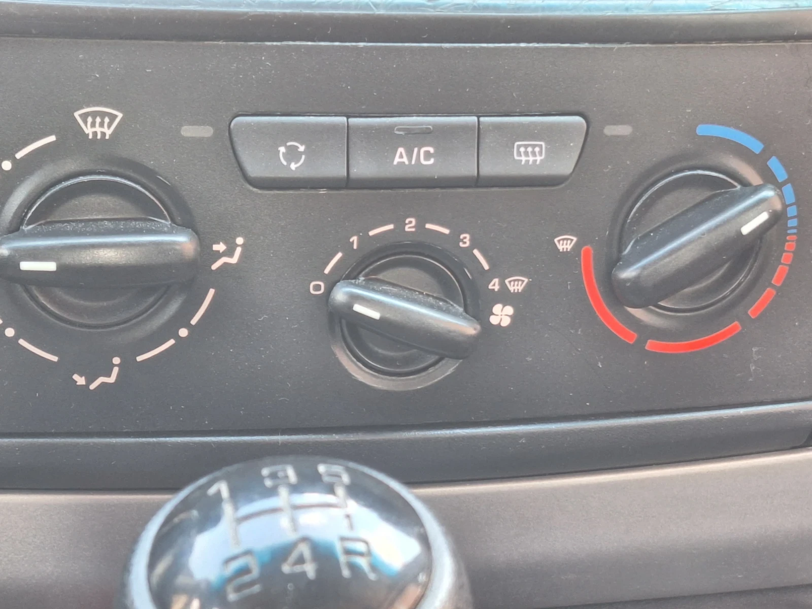Citroen Berlingo 1.6 hdi, снимка 3 - Автомобили и джипове - 55669380