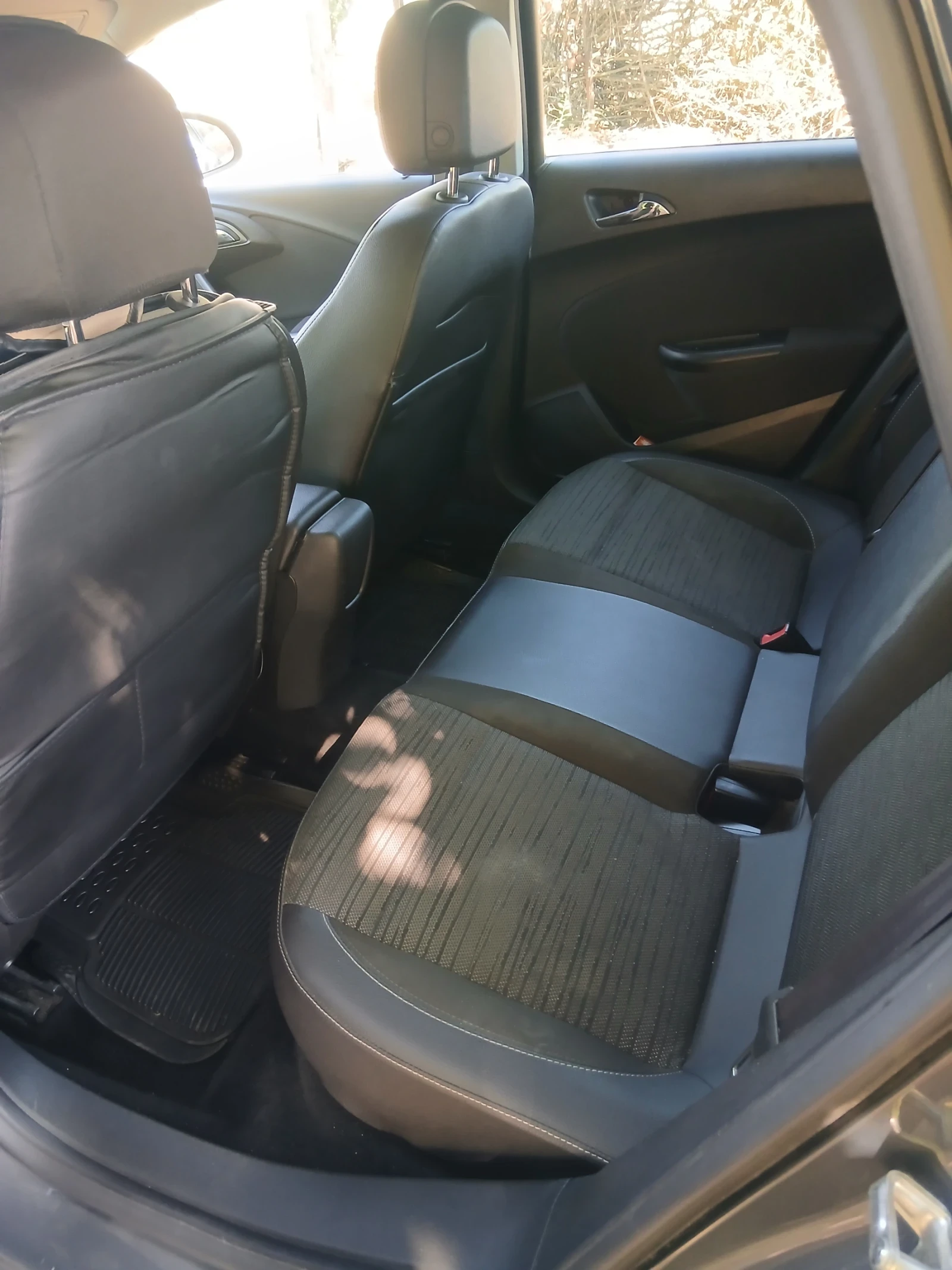 Opel Astra, снимка 5 - Автомобили и джипове - 55768969