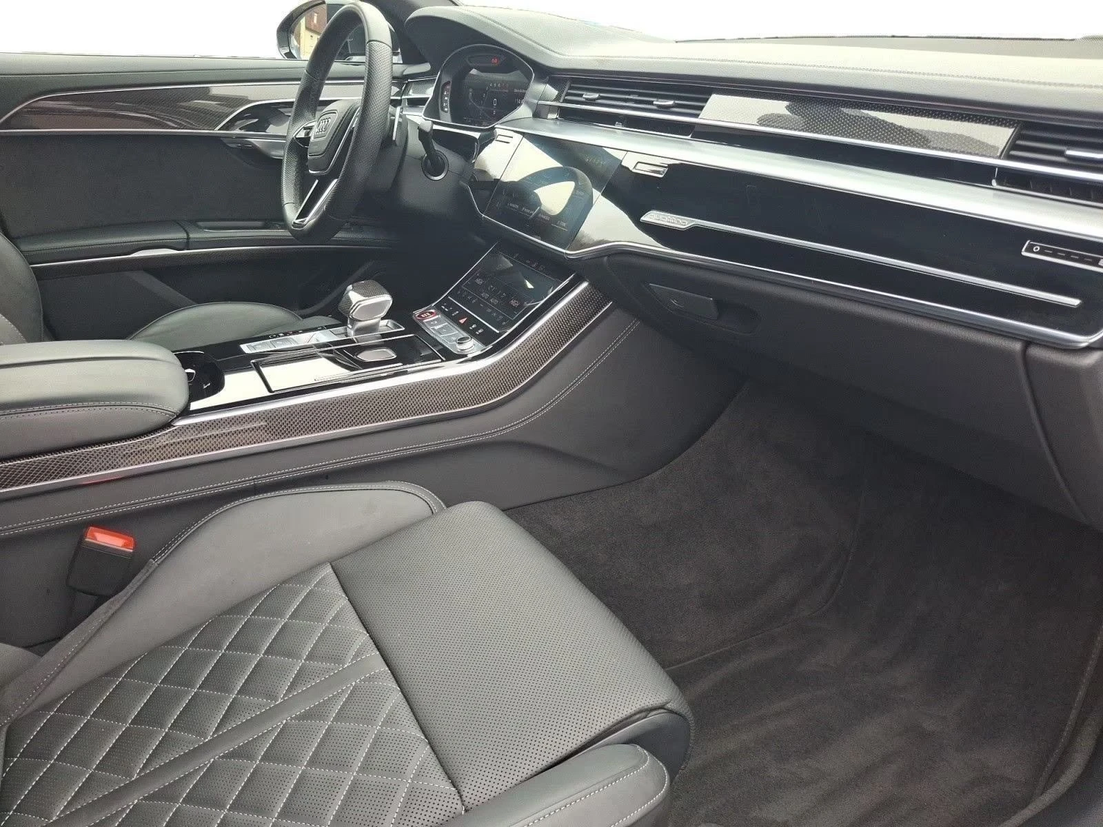 Audi S8 BLACK OPTIC / CARBON/ MATRIX / HUD/ AIR/ B&O/ 360/, снимка 11 - Автомобили и джипове - 55992158