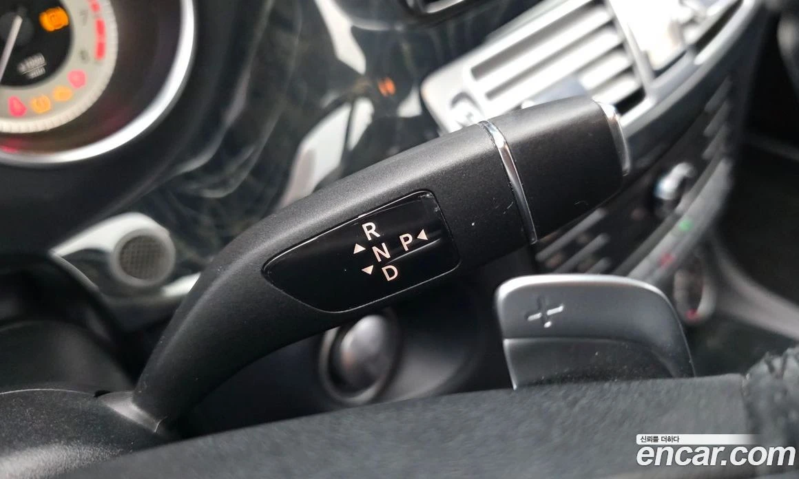 Mercedes-Benz CLS CLS400, снимка 9 - Автомобили и джипове - 56122383