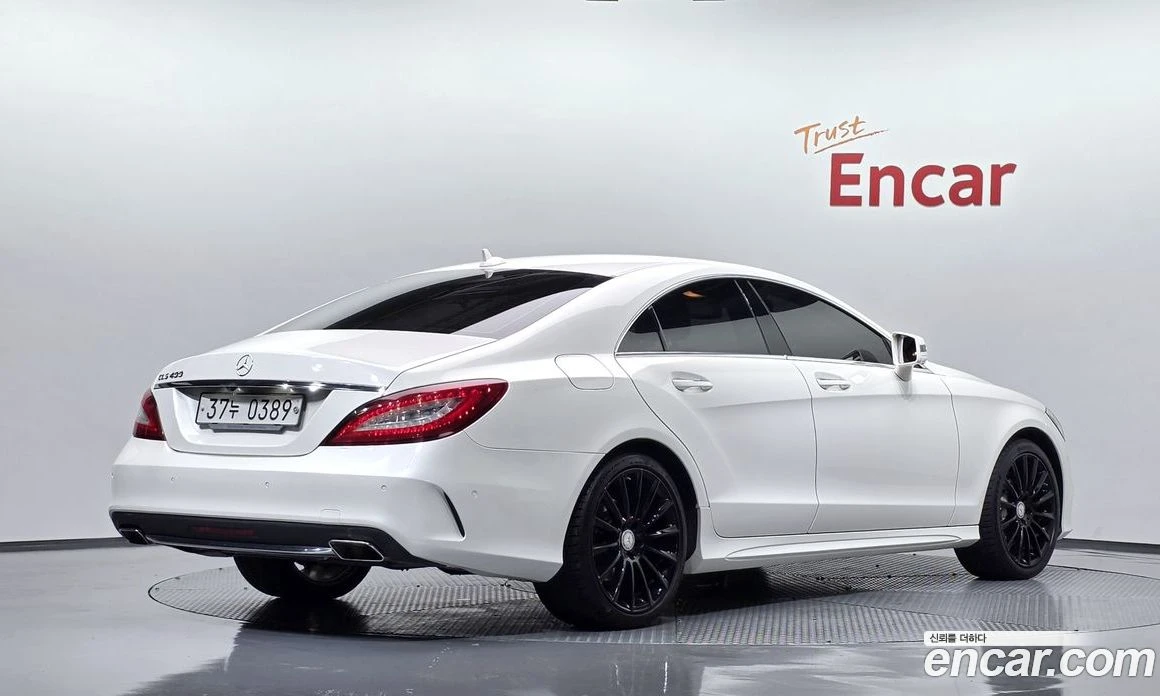 Mercedes-Benz CLS CLS400, снимка 2 - Автомобили и джипове - 56122383