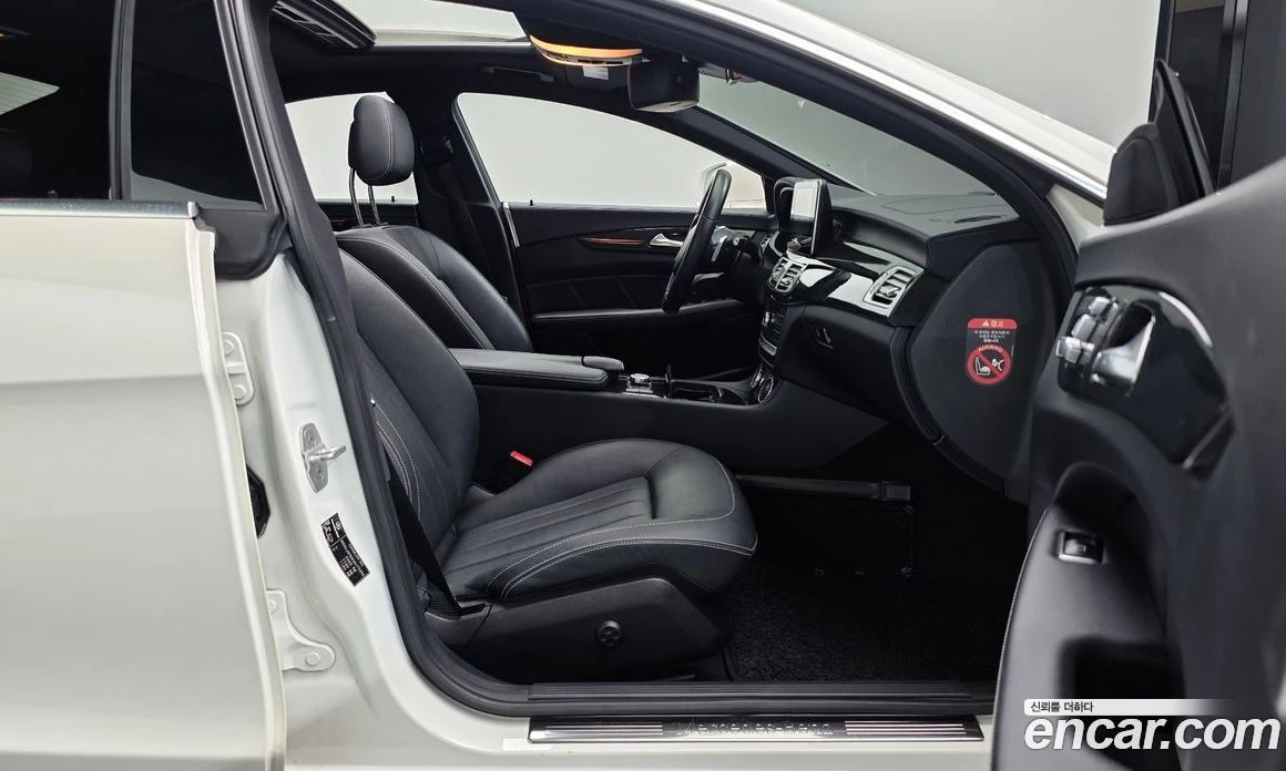 Mercedes-Benz CLS CLS400, снимка 11 - Автомобили и джипове - 56122383
