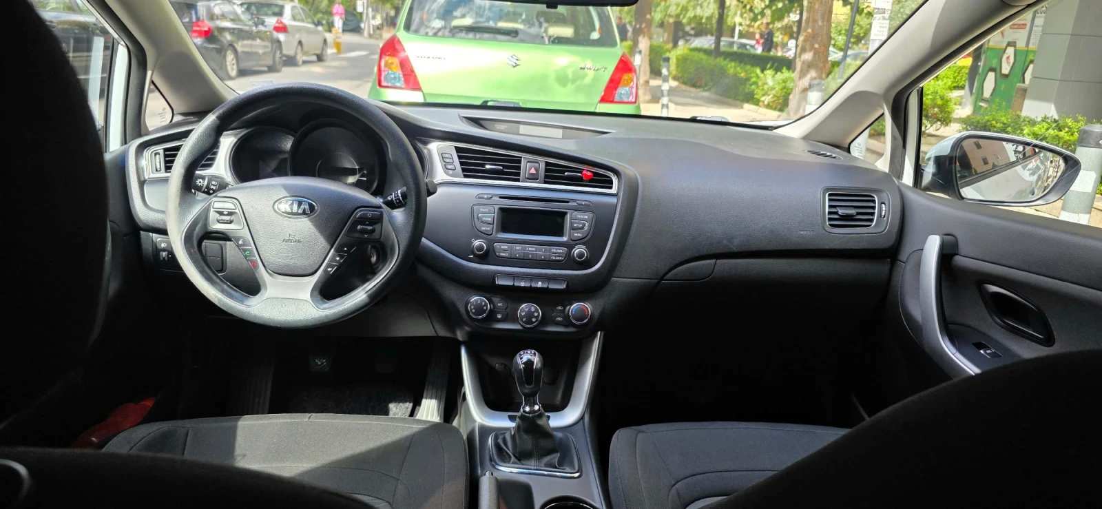 Kia Ceed, снимка 3 - Автомобили и джипове - 56363514