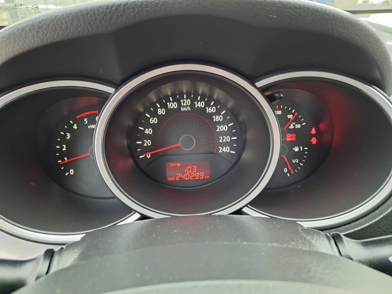 Kia Sorento 2.2 CRDI 4&#215;4, снимка 16 - Автомобили и джипове - 48664435