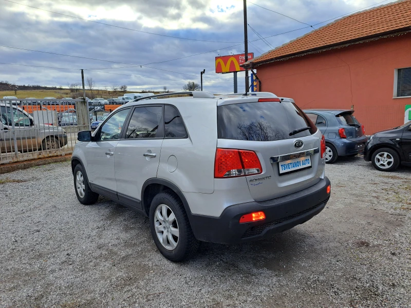 Kia Sorento 2.2 CRDI 4&#215;4, снимка 5 - Автомобили и джипове - 48664435