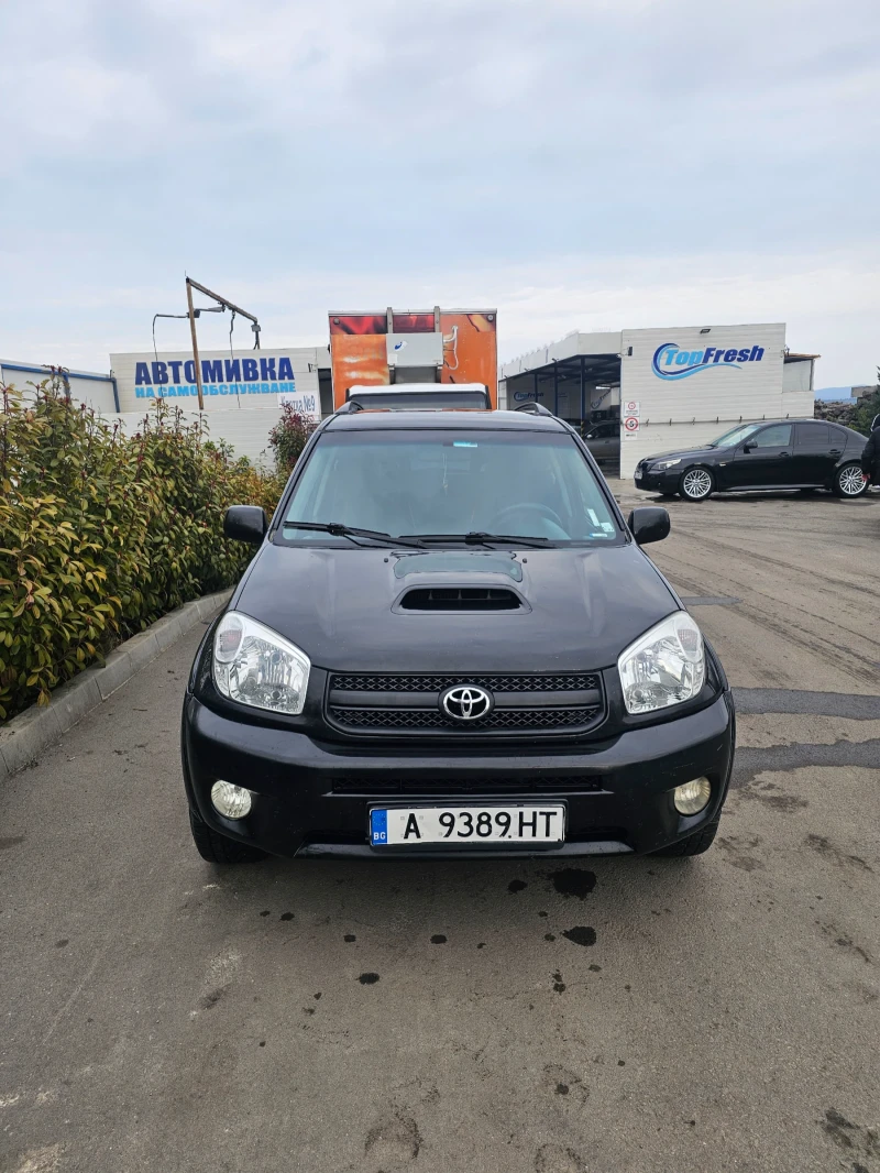 Toyota Rav4, снимка 4 - Автомобили и джипове - 49335587