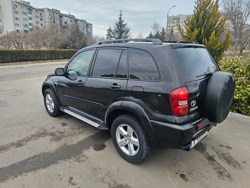 Toyota Rav4, снимка 3 - Автомобили и джипове - 49335587