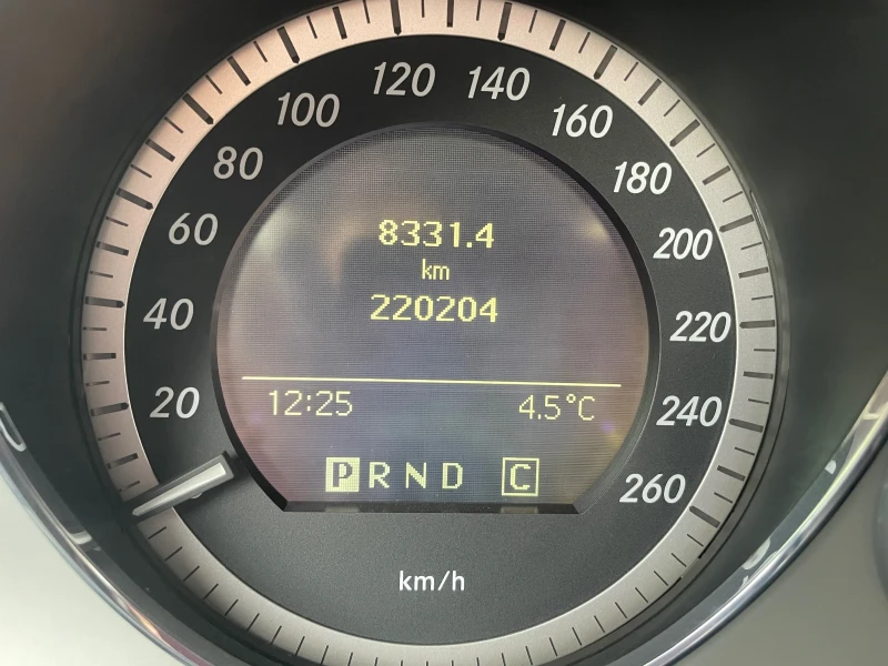 Mercedes-Benz GLK 320 cdi, снимка 12 - Автомобили и джипове - 53060019