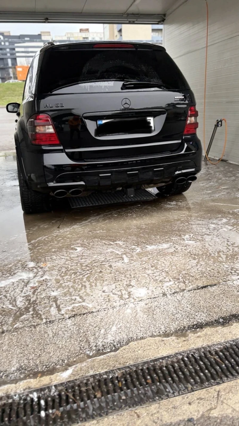 Mercedes-Benz ML 63 AMG, снимка 5 - Автомобили и джипове - 53237867
