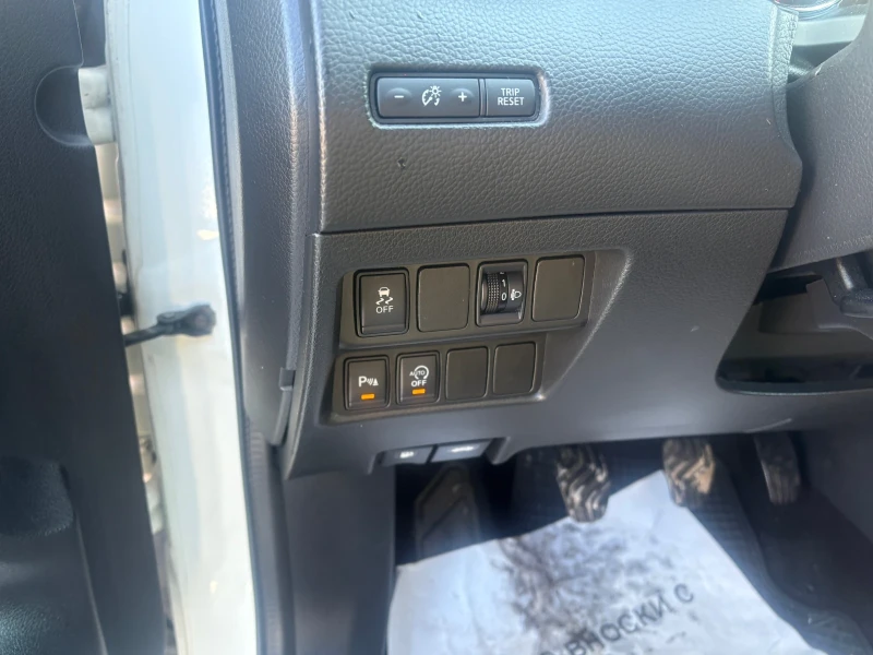 Nissan Qashqai, снимка 5 - Автомобили и джипове - 53257282