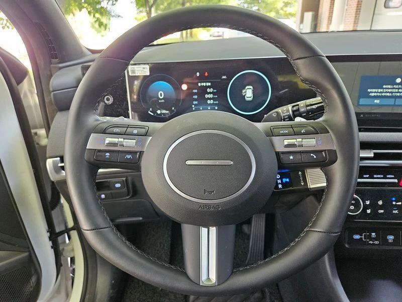 Hyundai Tucson 1.6 150 hp Automatic, снимка 14 - Автомобили и джипове - 55842200