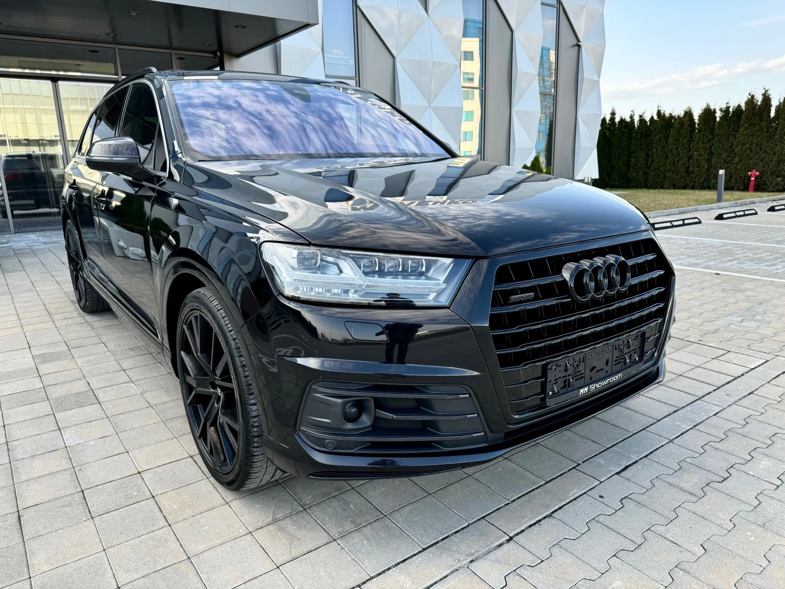 Audi Q7 3X-SLINE-SQ7-LINE-DIGITAL-7МЕСТА-ПАНОРАМА-КАМЕРА - изображение 3