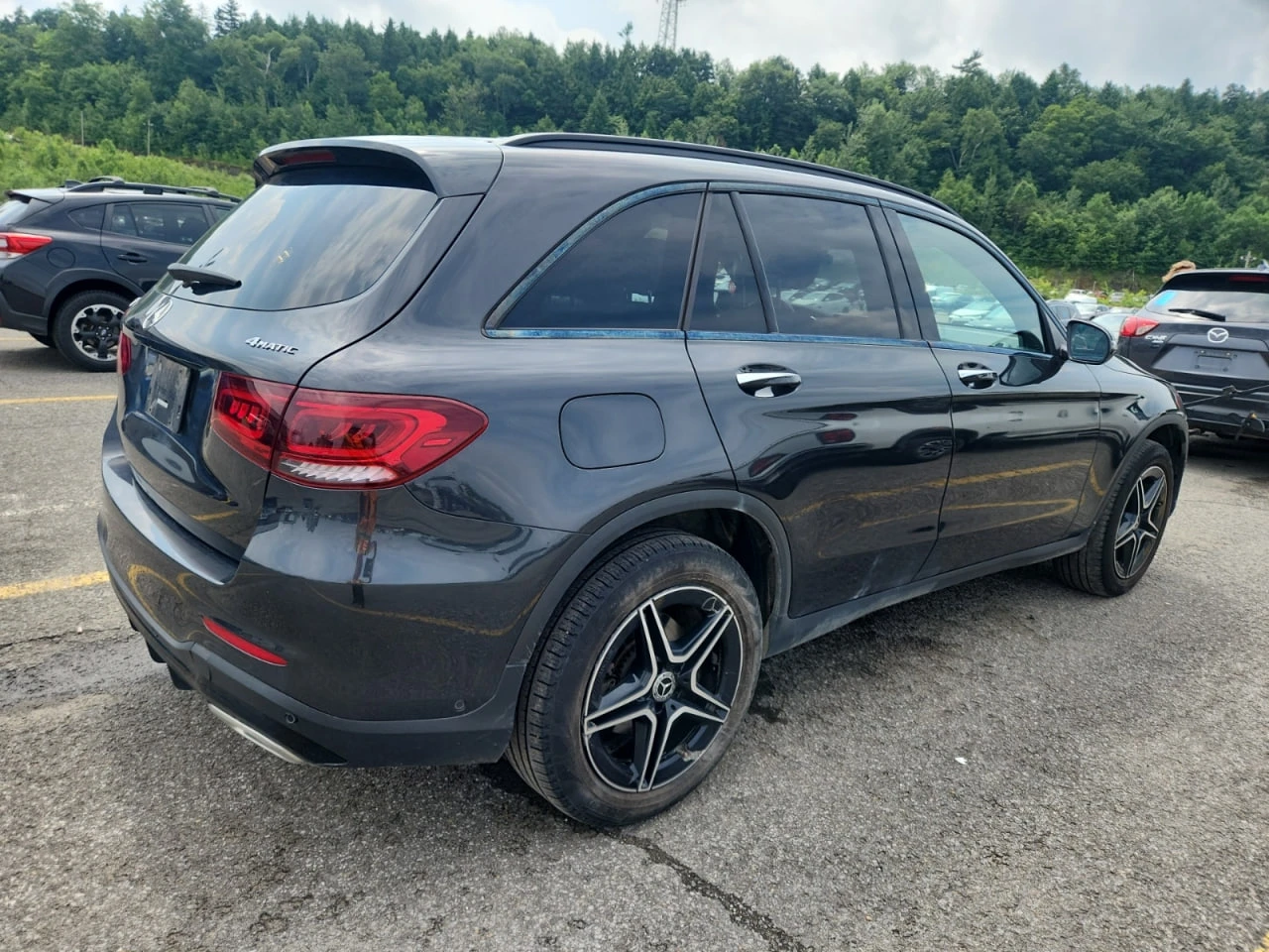Mercedes-Benz GLC 300 * CARFAX * АВТО КРЕДИТ * ЦЕНА ДО БГ! - изображение 4