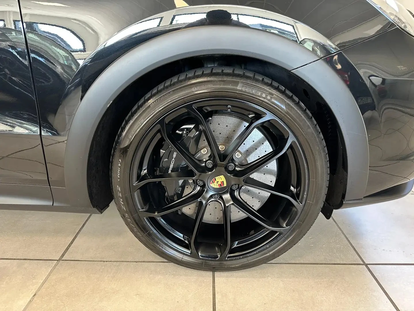 Porsche Cayenne  Coupe 4.0 Turbo GT Carbon Pack - изображение 5