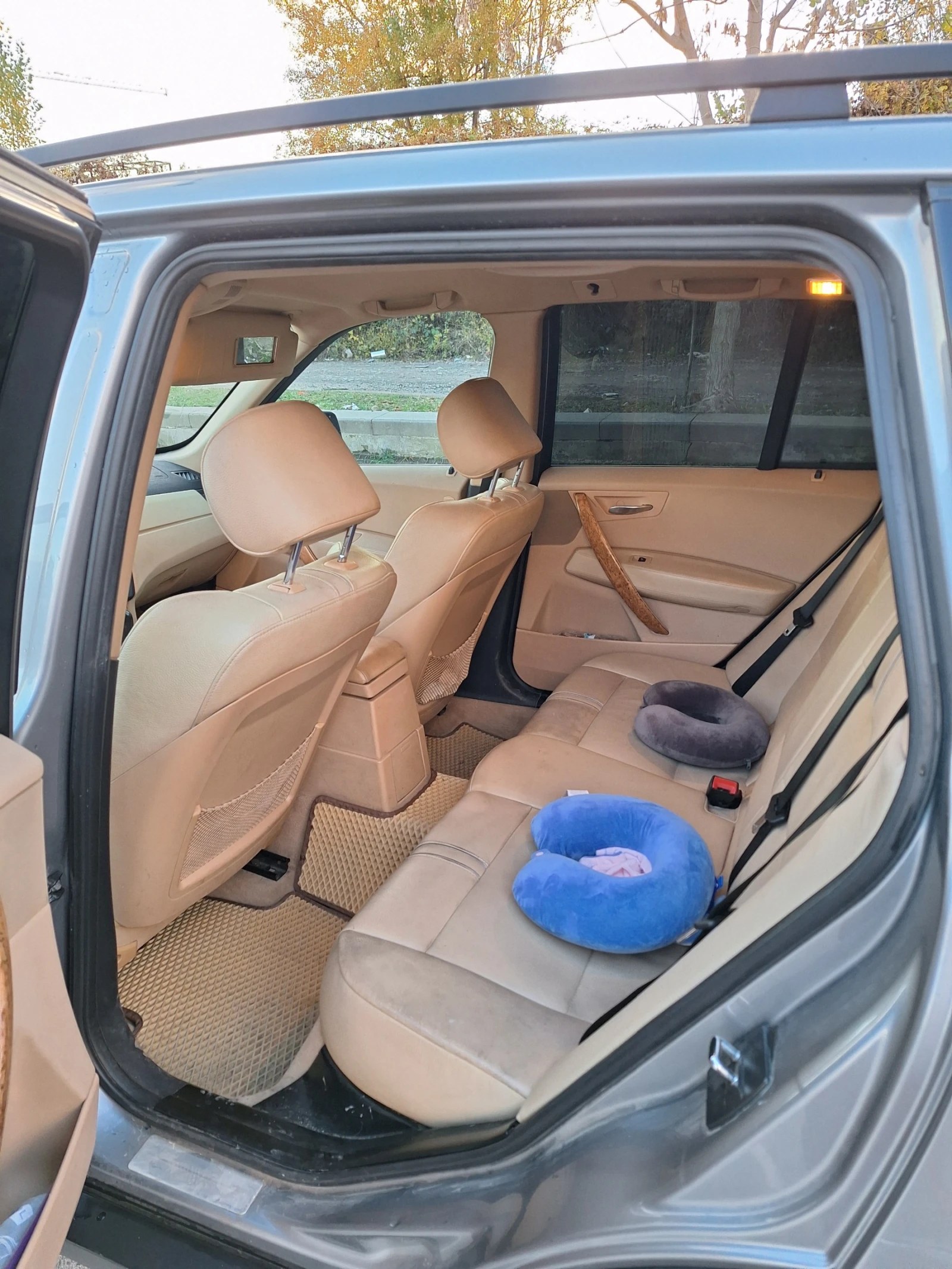 BMW X3 2.5i - изображение 9