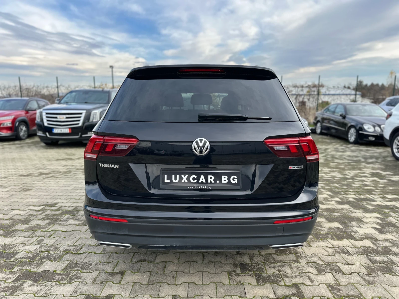 VW Tiguan Allspace 2.0 TSI 4motion - изображение 5