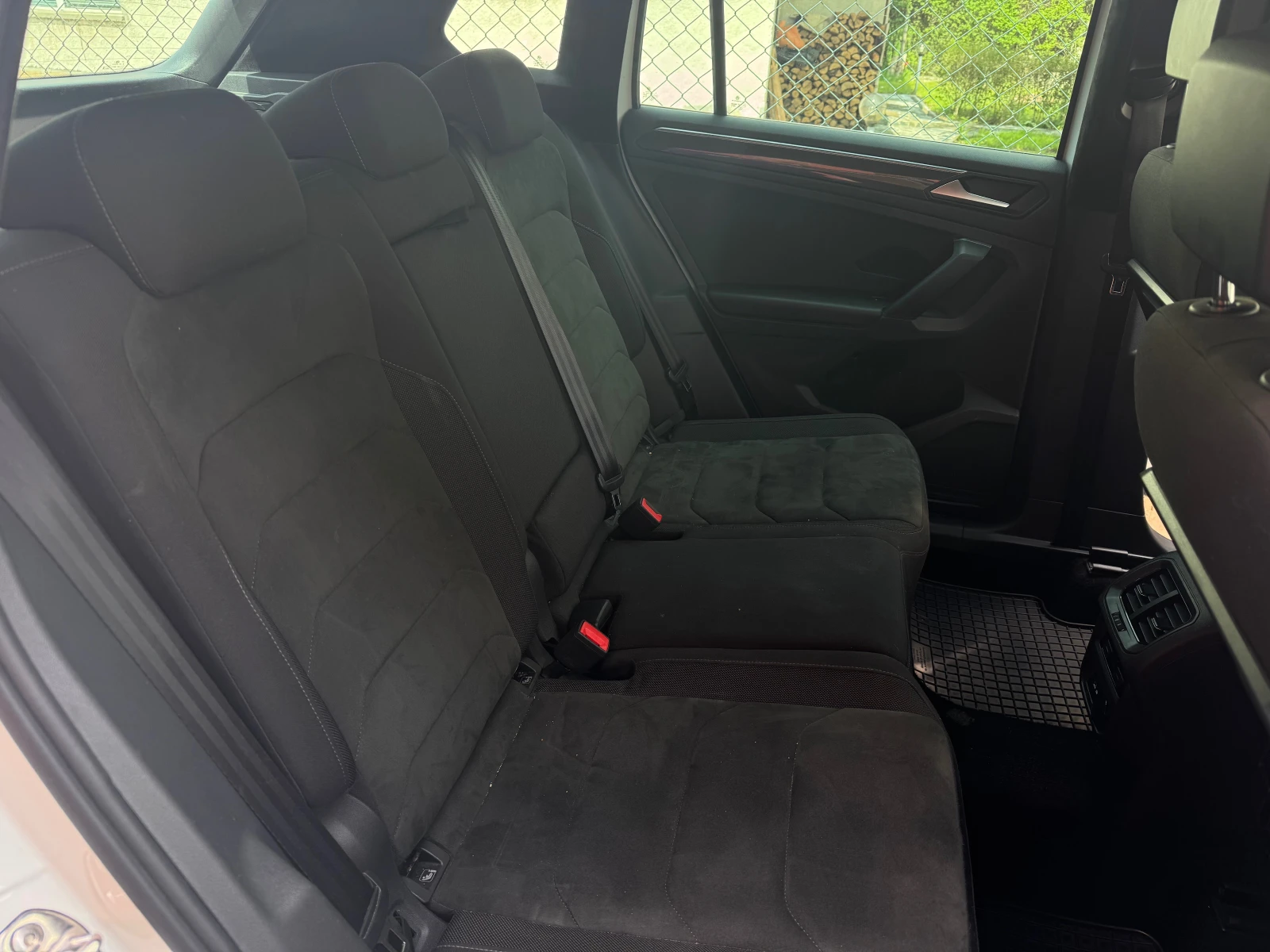 VW Tiguan R-line, 2 ��������� ���� | Mobile.bg � ����������� 4