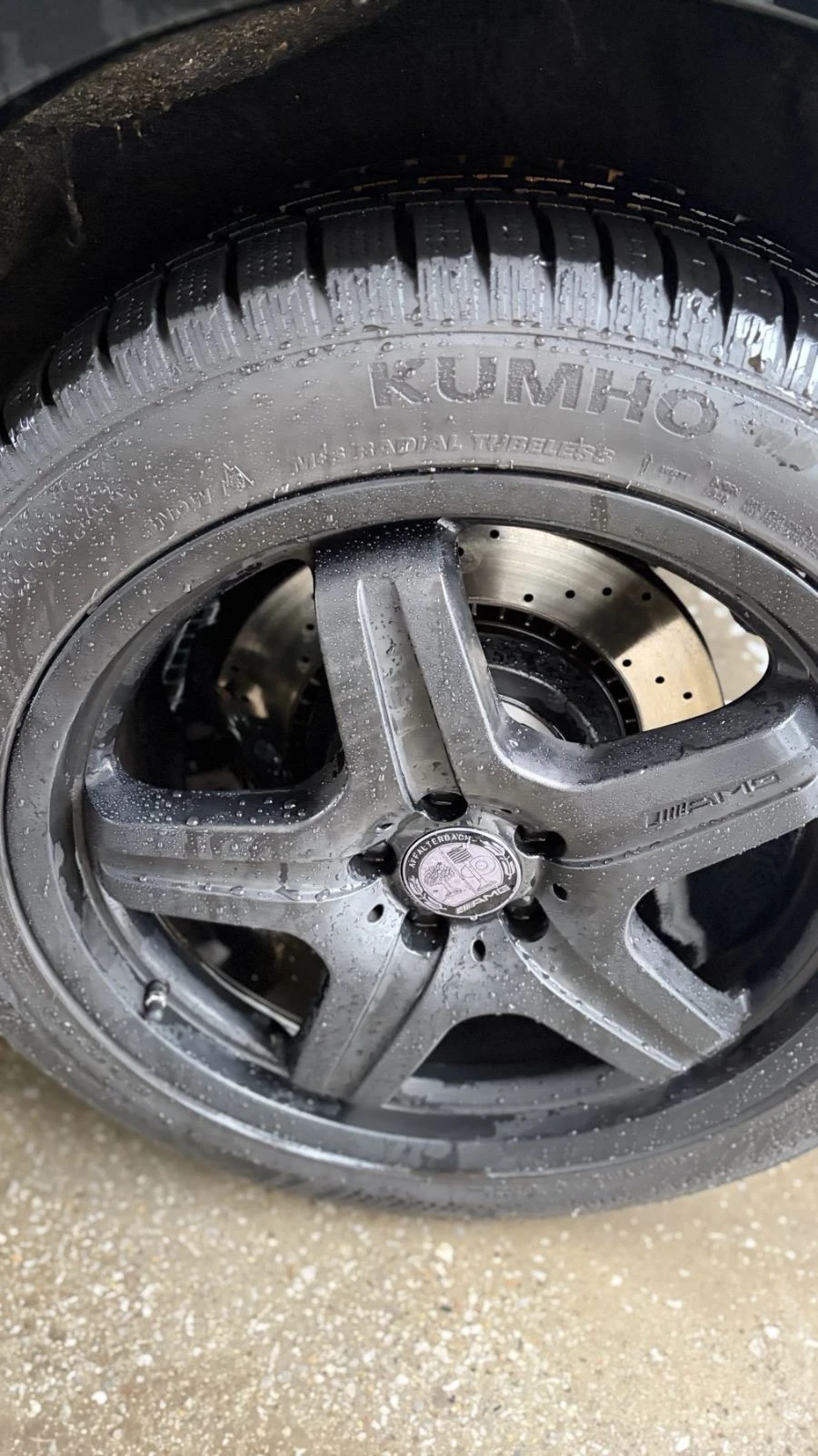 Mercedes-Benz ML 63 AMG  - изображение 8