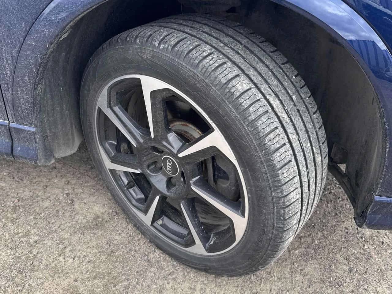 Audi Q3 * Technik * SONOS * S-LINE * 360 * ПОДГРЕВИ, снимка 7 - Автомобили и джипове - 54529047