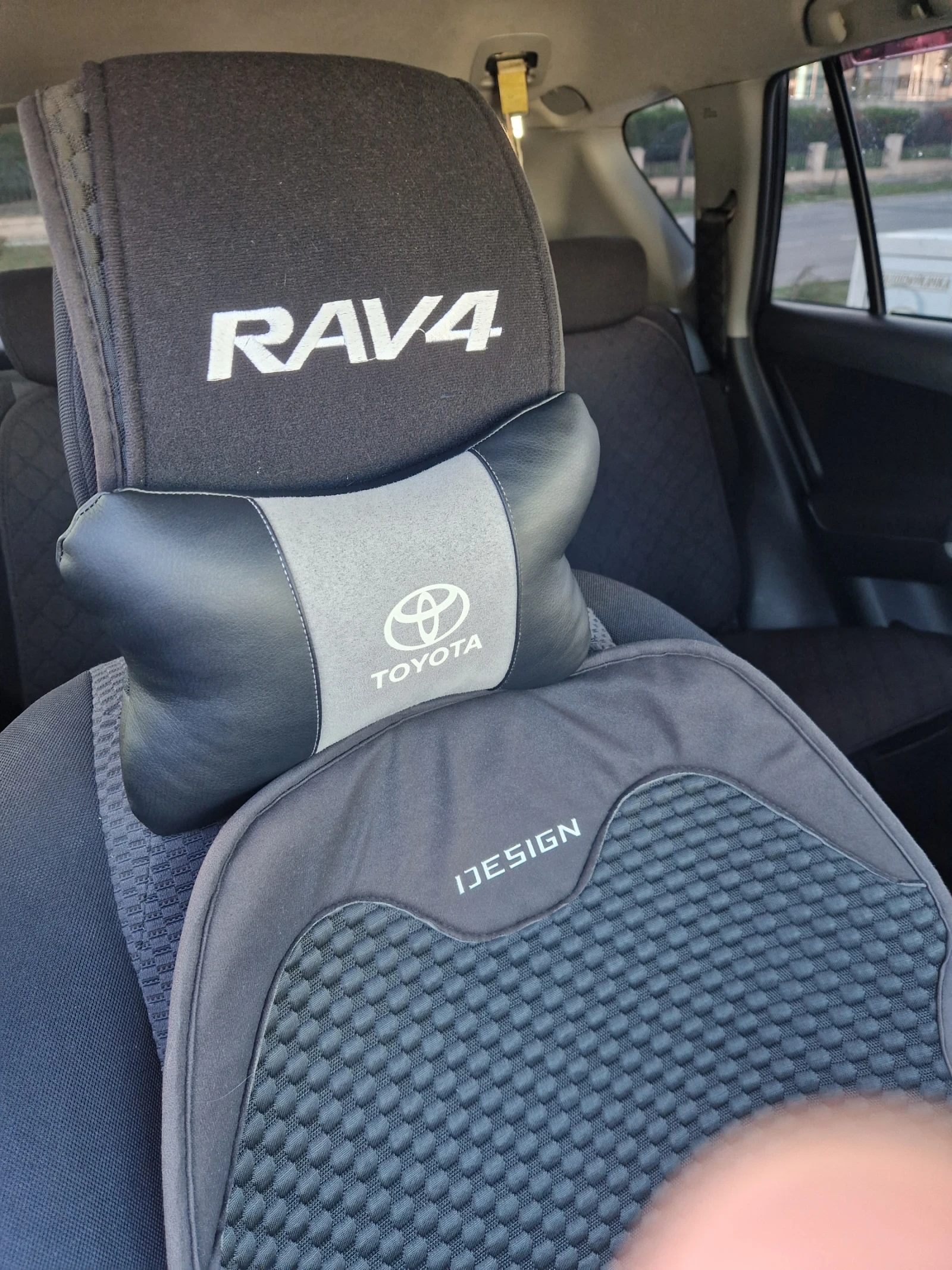 Toyota Rav4 D4 D, снимка 9 - Автомобили и джипове - 54656977