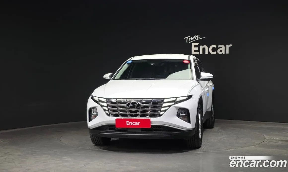 Hyundai Tucson Turbo 2WD, снимка 2 - Автомобили и джипове - 54744441