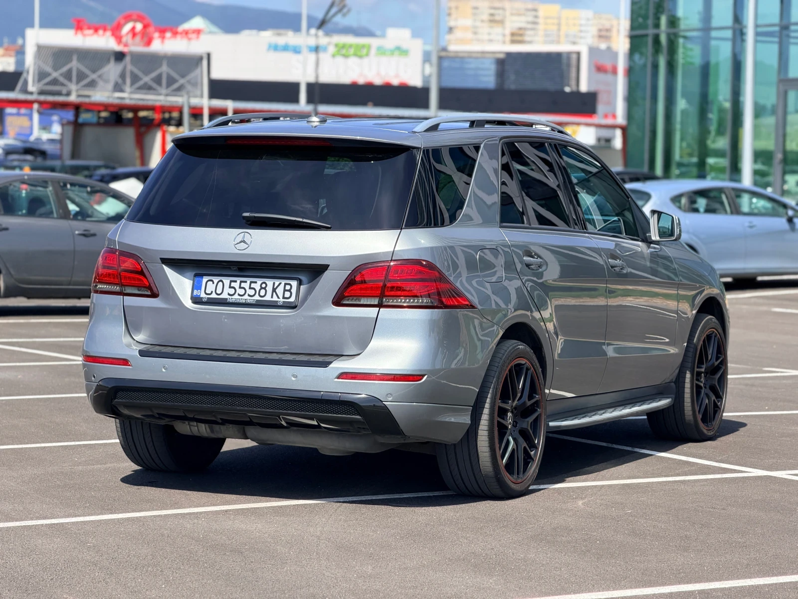 Mercedes-Benz ML 350 AMG-Всичко платено, обслужен, лизинг Уникредит, снимка 6 - Автомобили и джипове - 54819233